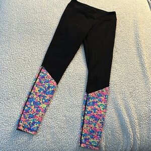 5 girls, triple flip leggings, multicolor/black EUC